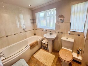 Bathroom- click for photo gallery